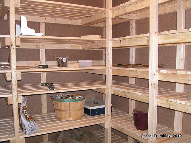 Canning Storage - Food Storage Shelves - Cold Storage - Canned food storage Unit