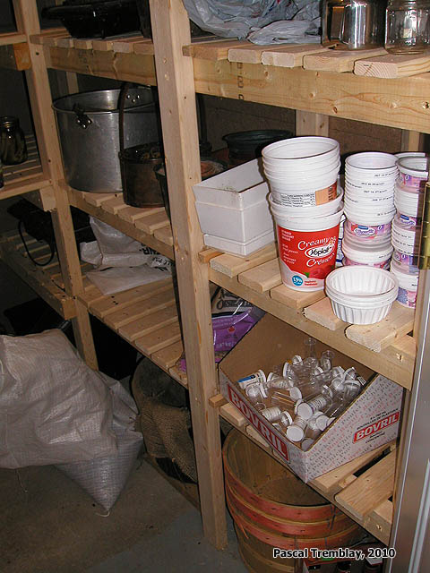 Building Storage shelves - Positive Cold Storage Room - Homesteading projects - Cold storage unit