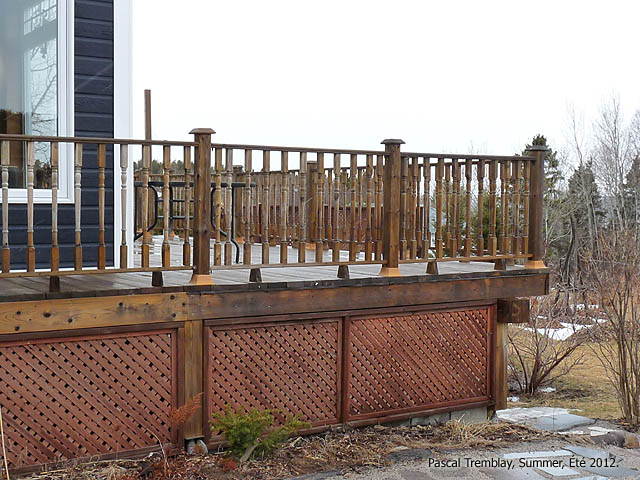 Treated Post Caps - Deck Railings - Tips to build a wooden Deck at home - Free Balcony Plans