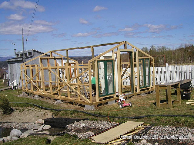 Planning a Greenhouse - Greenhouse building materials - Build Garden Greenhouse
