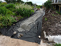 How to install landscape fabric - How to build a gravel path - Garden pathway ideas