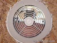Chicken Coop Fan - Poultry coop fan - Controlling chicken coop moisture - Insulate chicken coop - Exhaust fan inside chicken coop