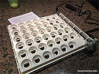 Incubation Hints and Tips - Automaic Egg turner - DIY Egg turner - How to manually turn the eggs in your incubator