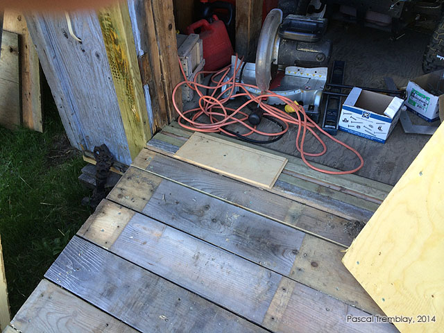 DIY Shed door - How to replace a shed door - Shed maintenance