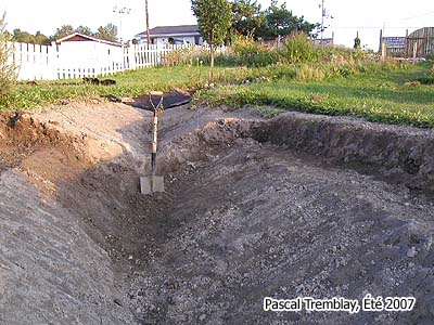 Digging garden stream - Dig a Pond Creek - Build a Brook - Artificial Creek Landscaping