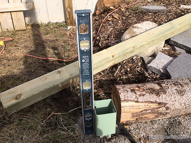 Wood Fence Post - How to set fence posts - Metal fence post spike