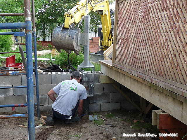 Pieux viss�s - Construction d'une Terrasse en bois trait� - Patio en bois