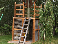 How to build a platform for a treehouse