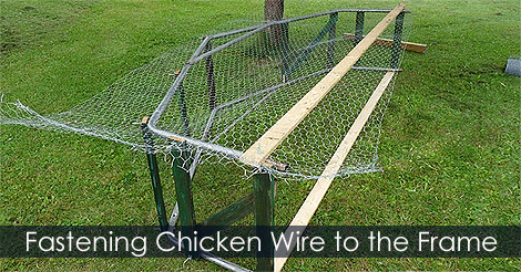 How to build a Chicken Tractor - Fasten chicken wire to chicken tractor frame - DIY Portable chicken coop - Chicken coop plans