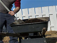 Soil preparation and planting - How to make potting mix