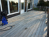 Cleaning Deck - Deck Cleaning Tips