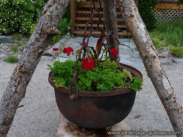 Trouver un chaudron en fonte - Acheter antiquit - Achat chaudron en fonte - Jardinage en contenants