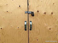 Guide pour fabriquer une porte d'abri de jardin en bois - Porte d'abri de jardin - Installer porte de remise ou cabanon 