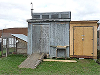 Volière et poulailler