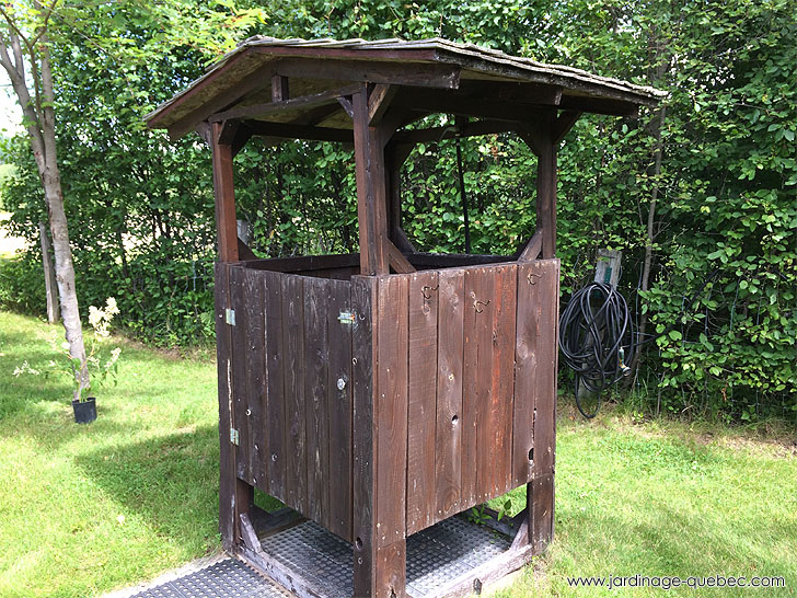Photos Jardin L'Autre Monde - Serge Tremblay La Baie Québec - La douche au jardin - Douche extérieure