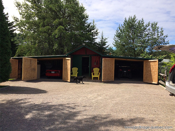 Photos Jardin L'Autre Monde - Serge Tremblay La Baie Québec - Cabanon de jardin - Idée de garage et d'atelier de bricolage au jardin