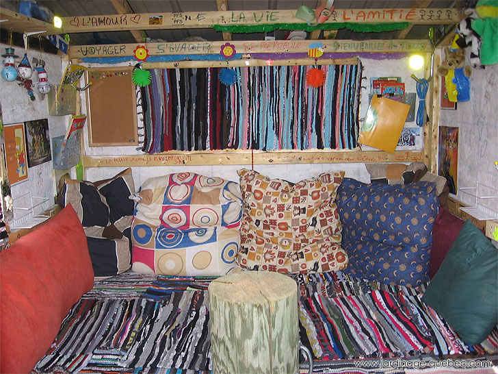 Photos Jardin L'Autre Monde - Serge Tremblay La Baie Québec - Construire une cabane dans un arbre - Lit dans la cabane dans un arbre - La forteresse suspendue