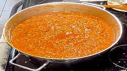 Sauce à spaghetti québécoise