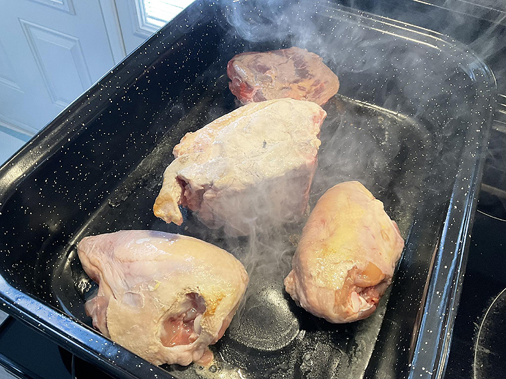 Rôti de boeuf porc et poulet