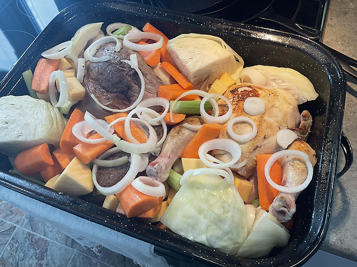 Recette de rôti de boeuf porc et poulet