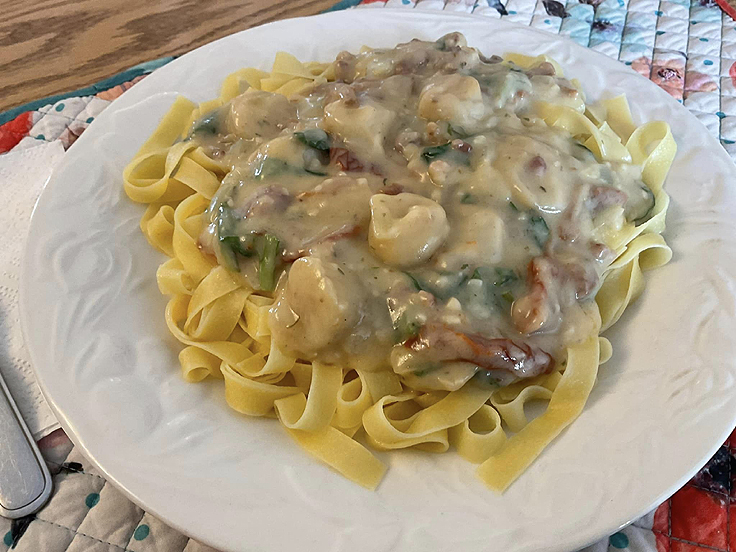 Spaghetti crémeux aux pétoncles