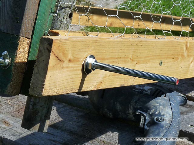 Essieu des roues d'un Poulailler mobile - Essieu pour roues de tracteur à poules