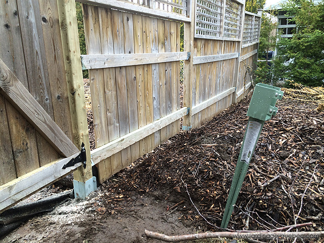 Repair wood fence post
