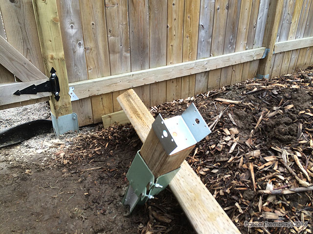 Fixing wood fence post